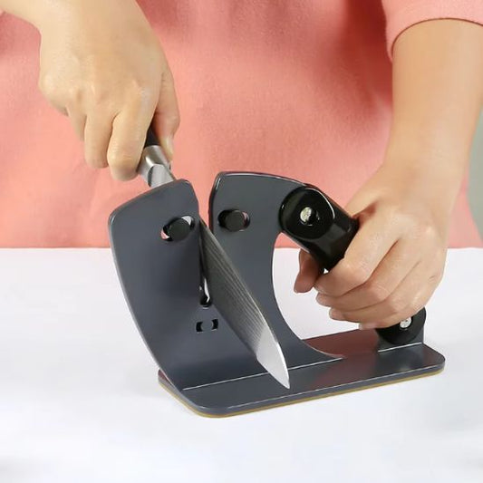 Convient à tout type de lames grâce à son système détecteur d'angle automatique