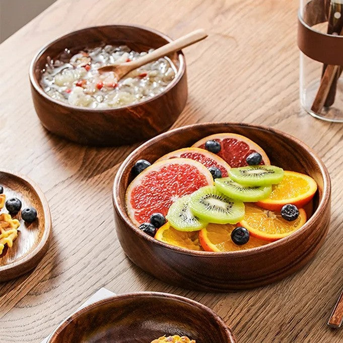 Nos bols en bois de noyer sont parfaits pour les céréales matinales ou de savoureux fruits frais, vous allez les adorer!