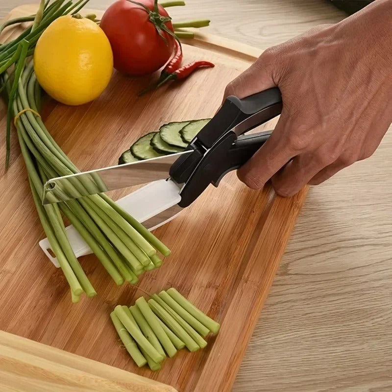 Coupez tous vos fruits légumes viandes et autres ingrédients de façon homogène uniforme et régulière