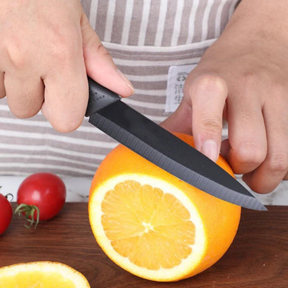 Couteau de cuisine utilitaire idéal pour faire des coupes nettes minutieuses et précises comme de parfaits suprêmes d'oranges ou encore des rondelles quartiers dés juliennes de fruits et légumes impeccables et bien plus encore