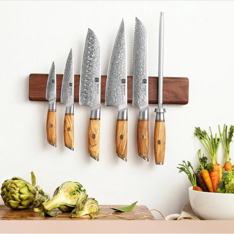 Découvrez Damasnife™ notre série complète de couteaux de cuisine en acier Damas authentique
