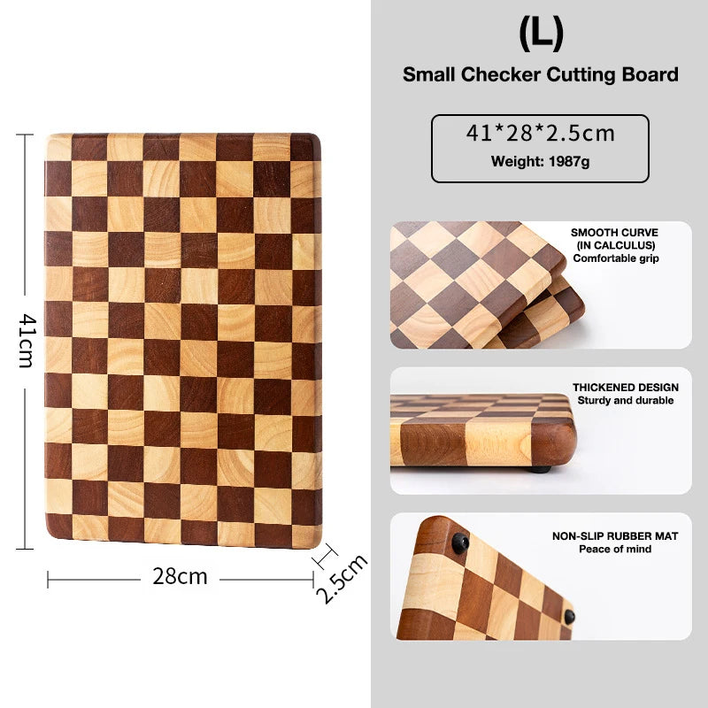 Notre planche à découper en acacia à motif damier est disponible en 3 diffrentes tailles dont la L (41x28x2.5cm)