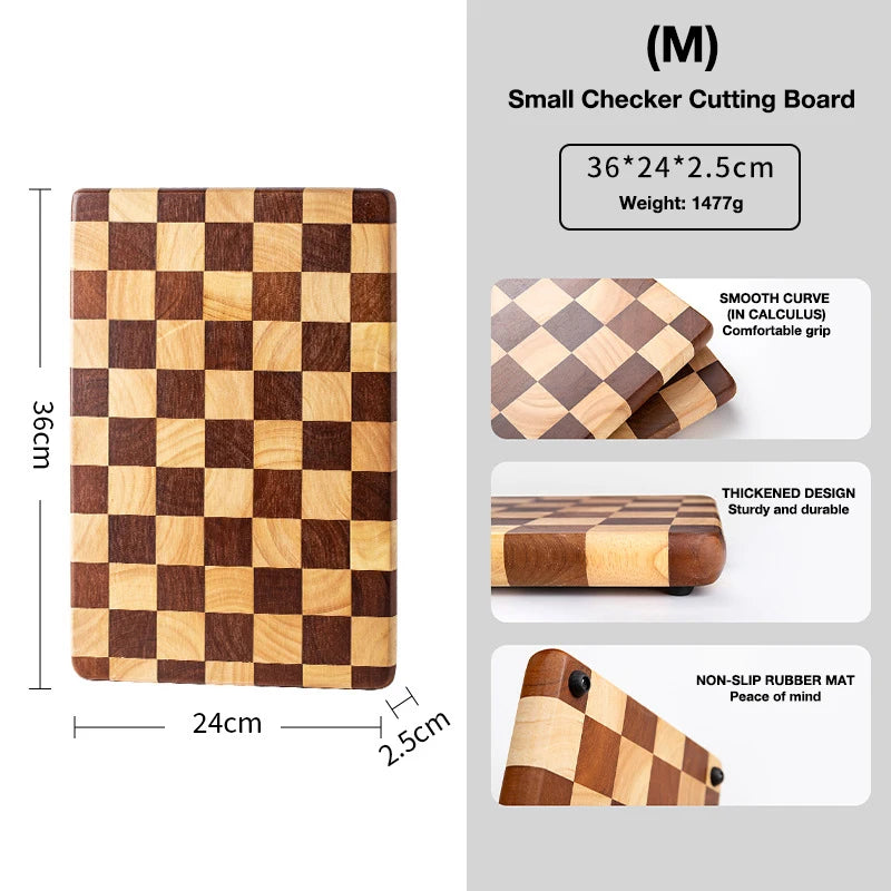 Notre planche à découper en acacia à motif damier est disponible en 3 diffrentes tailles dont la M (36x24x2.5cm)