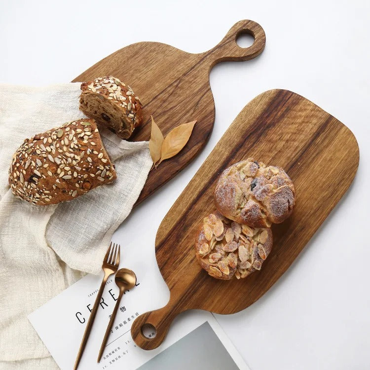 Plateau en bois de noyer massif avec poignée idéal pour servir pain et viennoiseries