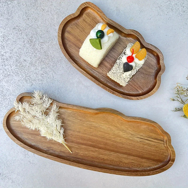 Plateaux en bois de noyer, deux formats un style intemporel et personnel