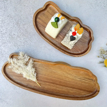 Plateaux en bois de noyer, deux formats un style intemporel et personnel