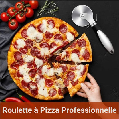 Indispensable et de qualité supérieure, coupe la pizza en parts parfaitement égales en un seul passage