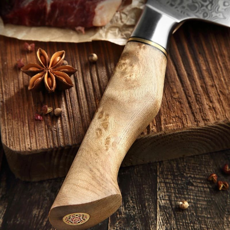 Couteau de cuisine en acier Damas avec poignée en bois d'érable sycomore